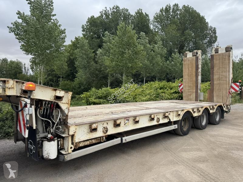 Превоз на строителна техника Kaiser  S5703F