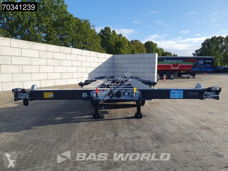 Kässbohrer XS 3 axles NEW Multi 45'ft Lift Axle...