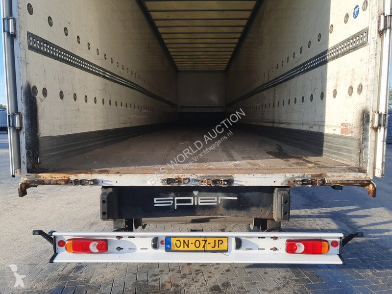 Spier SGL390 semi-trailer