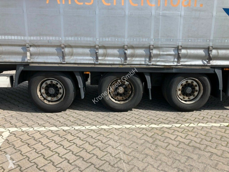 Krone SDP 27 eLG4-CS semi-trailer