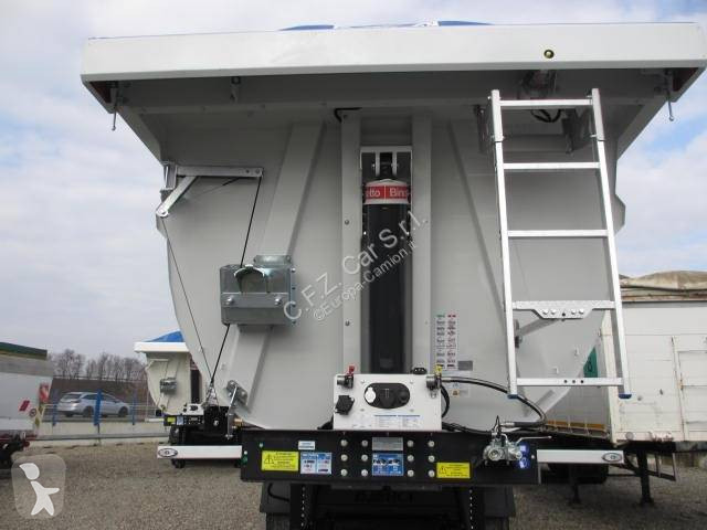 Menci  semi-trailer
