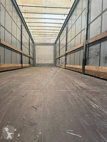 Schmitz Cargobull Schuifzeil semi-trailer