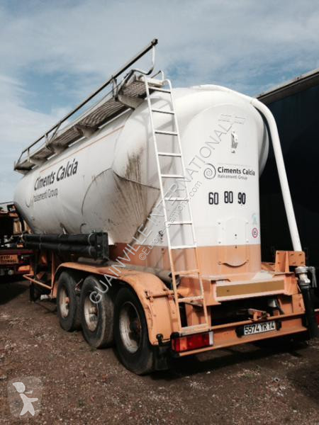 Semitrailer Spitzer