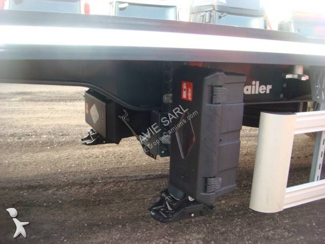نصف مقطورة Lecitrailer NEUF DISPONIBLE SUR PARC...