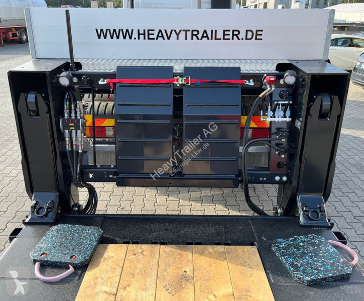 Semitrailer Doll...