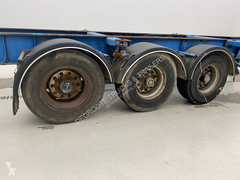 Semitrailer Fruehauf Skelet 20-30-40 ft