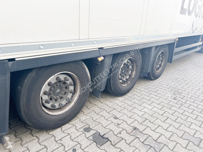 نصف مقطورة Schmitz Cargobull SKO 24/L-13.4 FP...