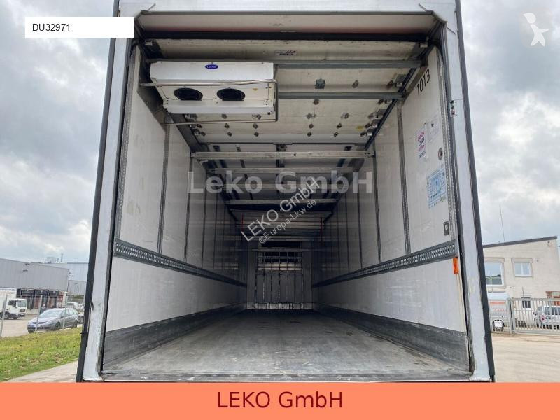 Semitrailer Merker Frappa  Doppelstock Vector...