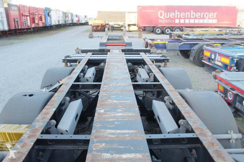 Semitrailer Serin semirimorchi portacontainer...