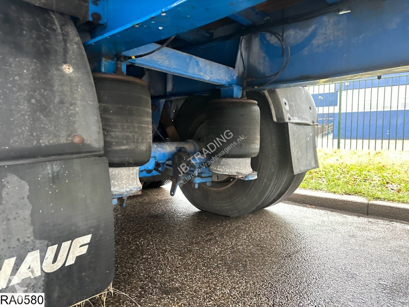 Semirimorchio Fruehauf gesloten bak Estimated...