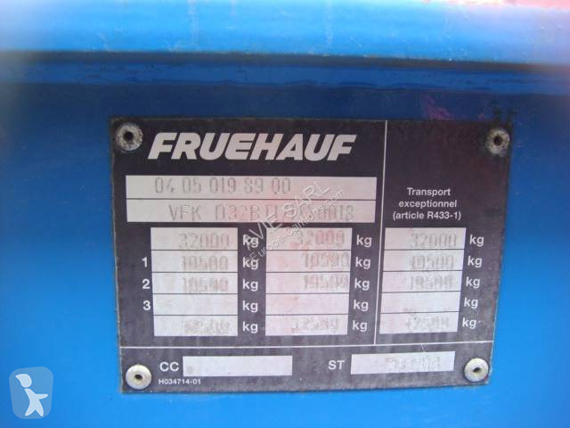 Semitrailer Fruehauf PORTE CONTAINER TIREUSE...