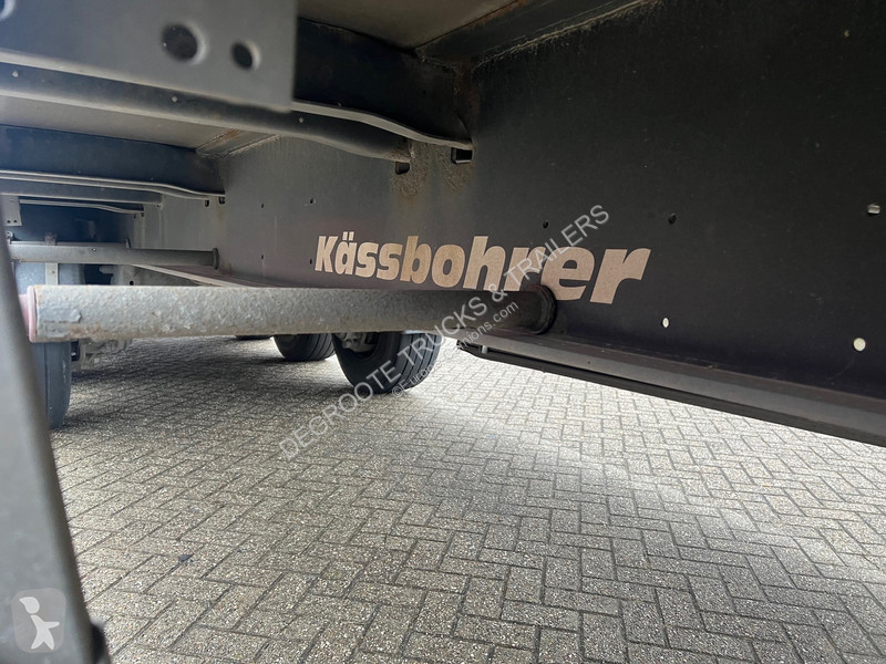 Semitrailer Kässbohrer Tautliner