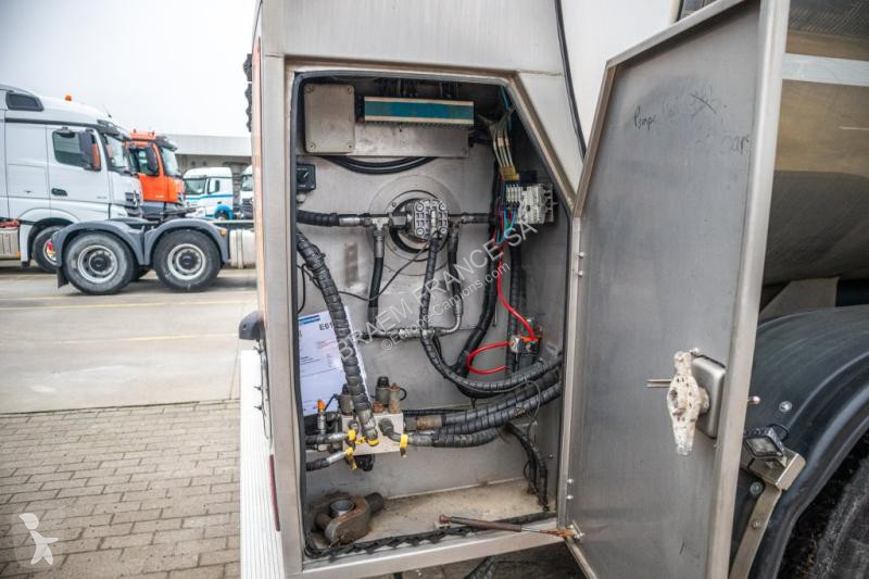 Semi reboque ETA  CITERNE LAIT/MILCH/MILK 29000L