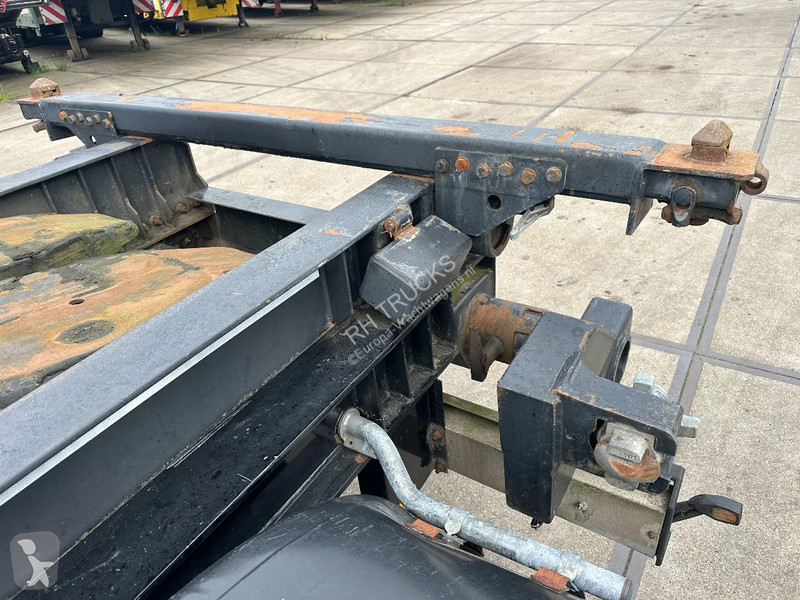 Semi reboque Tracon Uden TRAILERS LZV MET...