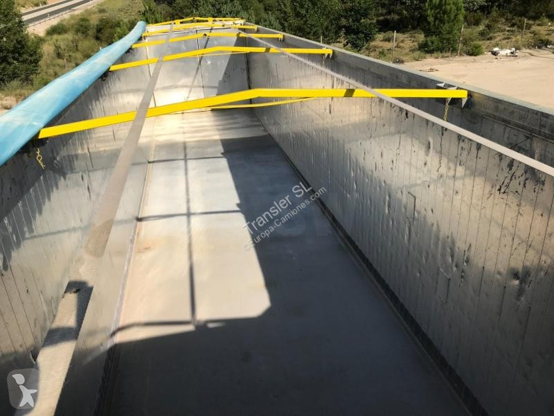 Semitrailer Fruehauf