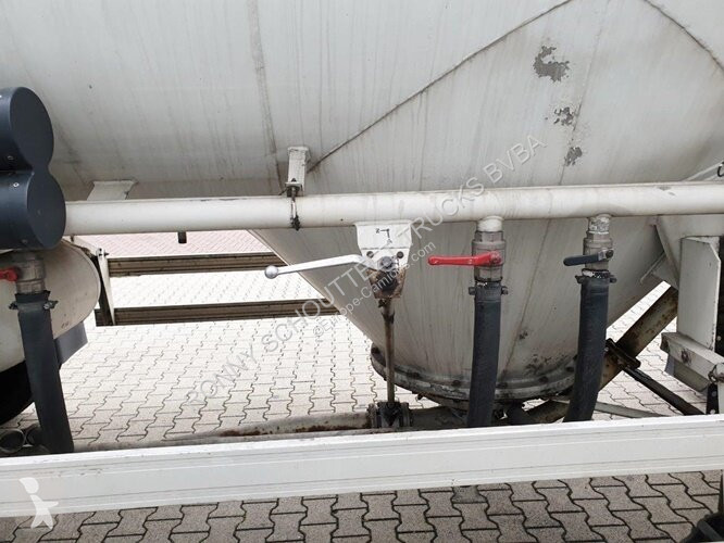 Semi reboque Spitzer SF 2455/4 UN PM SF 2455/4...