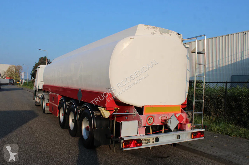 Semi reboque Atcomex + 3 AXEL + 32.000 ltr...