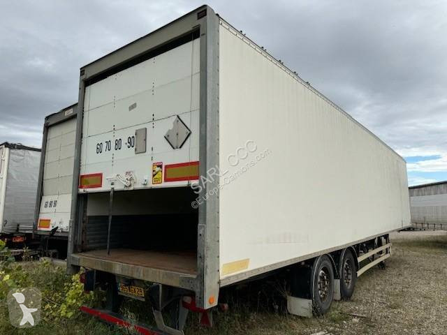 Semirimorchio Fruehauf GL-763-NH accidentée