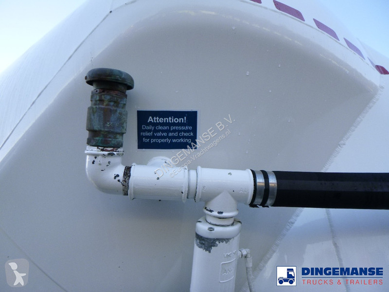 Semiremorca Feldbinder Powder tank alu 36 m3 /...