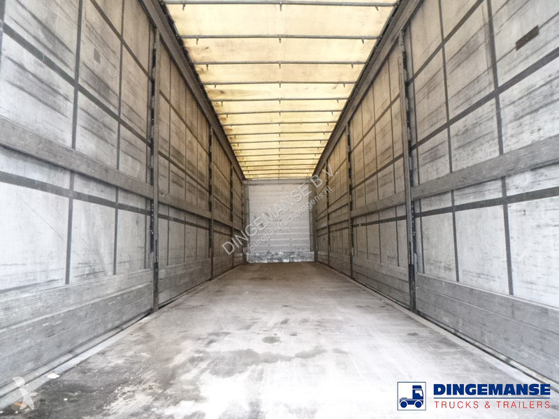 Semiremorca Schmitz Cargobull Curtain side Mega...