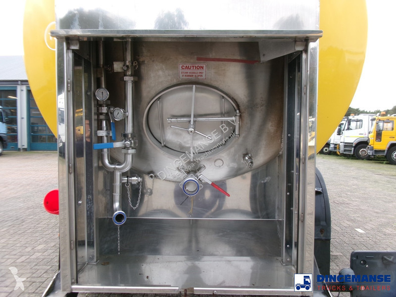 Semiremorca Clayton Food (beer) tank inox 30 m3...