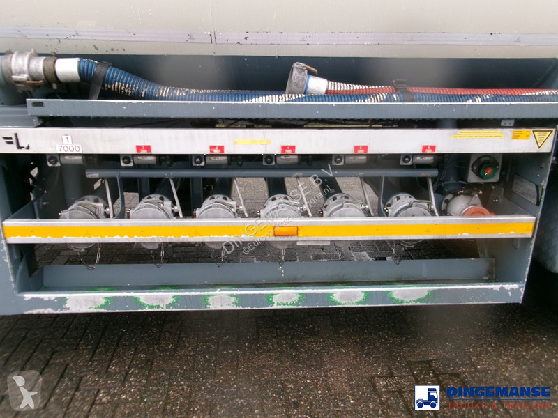 Semiremorca LAG Fuel tank alu 44.5 m3 / 6 comp...