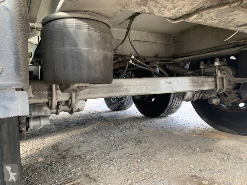 Semitrailer Benalu