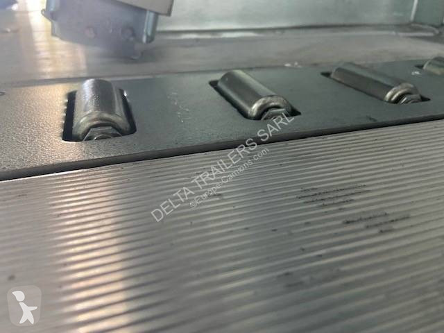 Semitrailer Burgers Carrosserie DISPONIBLE pour...