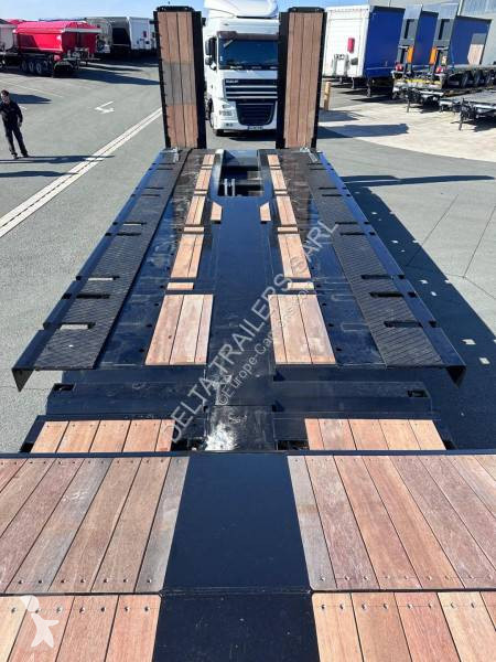 Semitrailer Nooteboom 4 essieux directionnels...