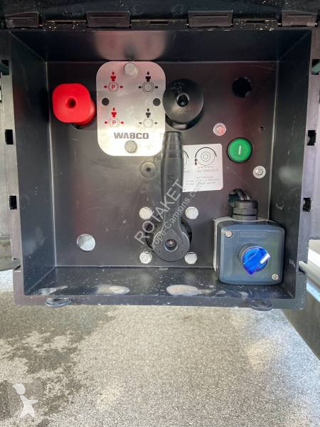 Semitrailer Lecitrailer Fourgon DISPO
