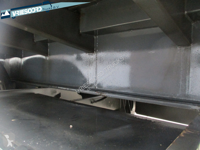 Semiremorca KWB P-393-STI-HV