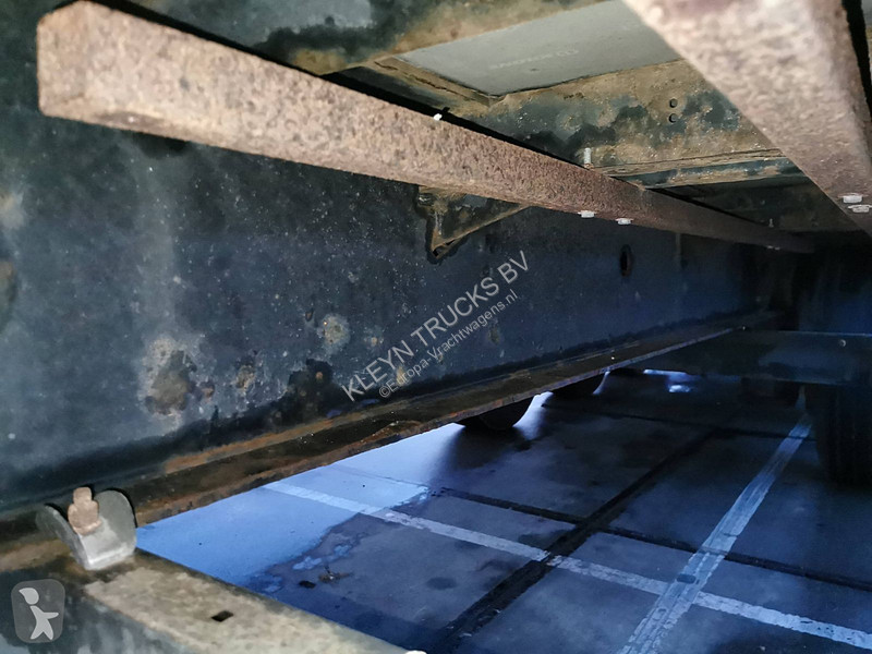 Semiremorca Krone 27 TAILLIFT LBW Laadkle