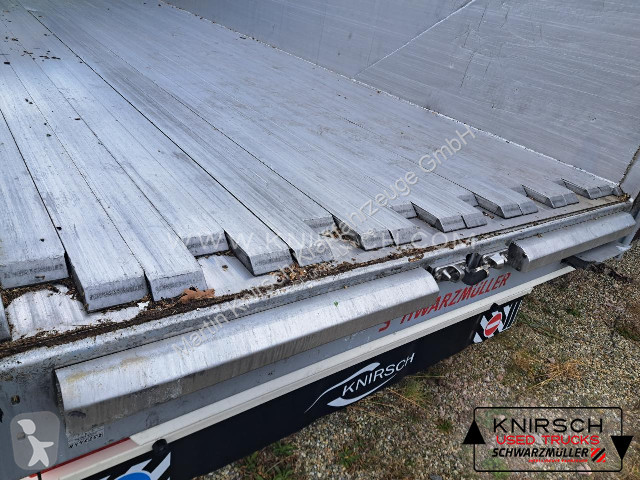 Semitrailer Schwarzmüller Schubboden 91 cbm,...