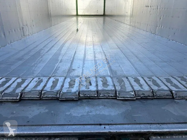 Semiremorca  K200 - 92m3 Liftachse BPW Alcoa...