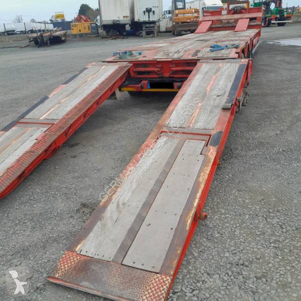 Semitrailer Louault 3 essieux porte engin