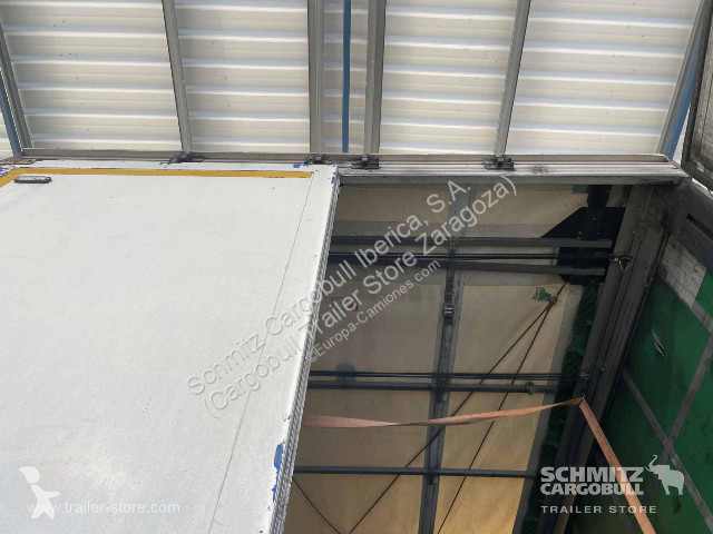 Semitrailer Berger Curtainsider Standard