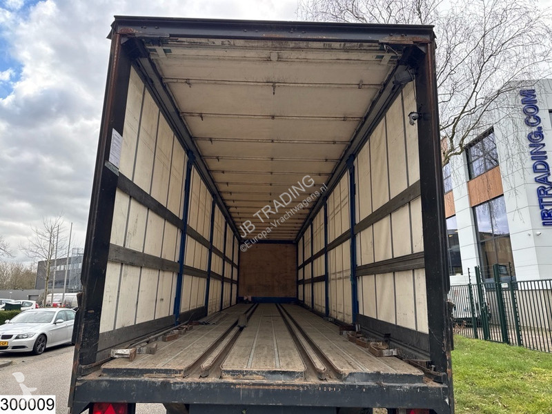 Semitrailer Samro Tautliner