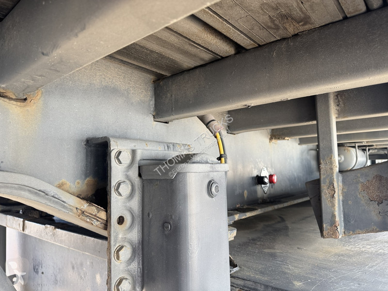 Semitrailer Samro 233 DCR, Kooi-aap, Power...