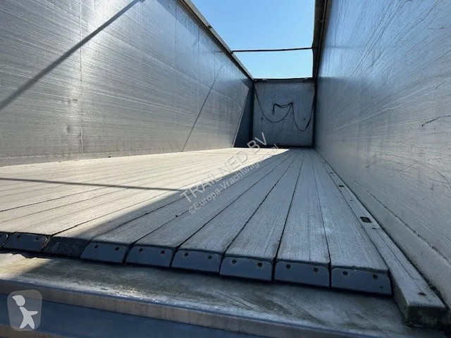Semiremorca Kraker trailers 90m3 10mm Floor