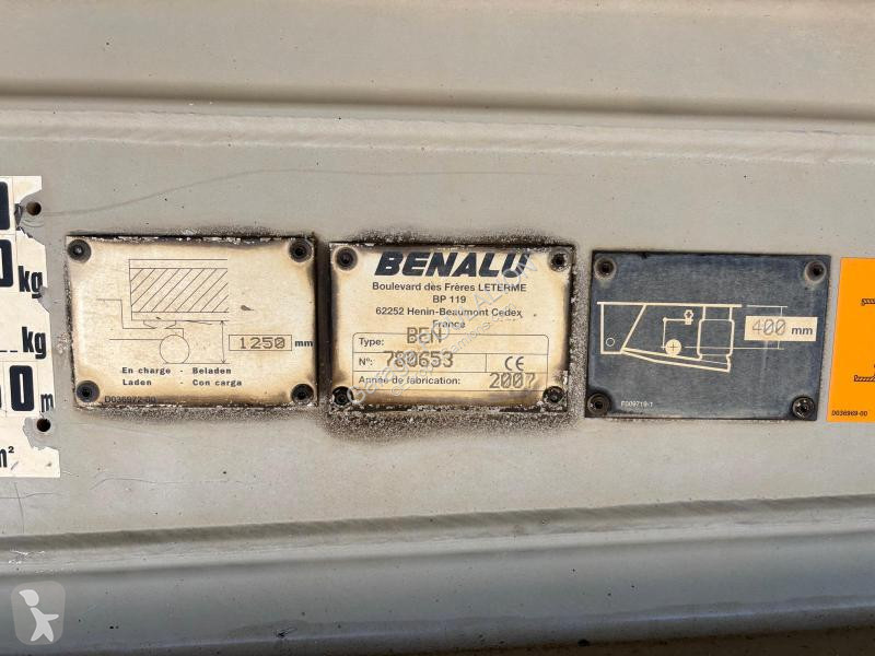 Semitrailer Benalu BÂCHE MANUELLE 3 essieux