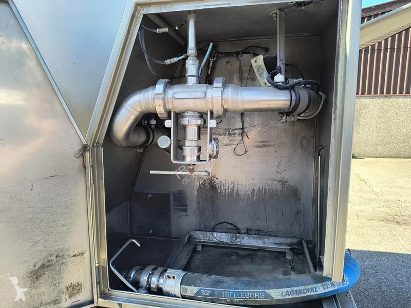 Semiremorca Maisonneuve INSULATED INOX TANK...
