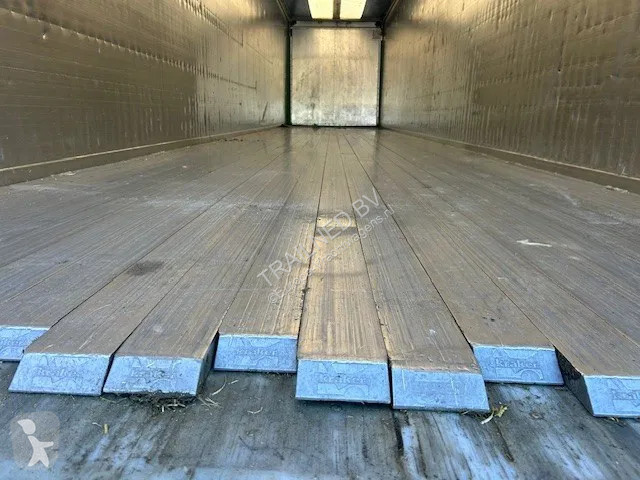 Semiremorca Kraker trailers 90m3 Agrar 10mm