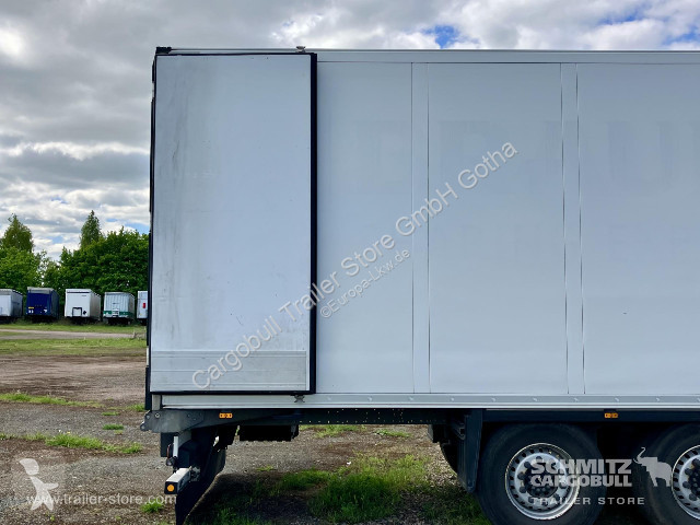 Semiremorca Schmitz Cargobull Tiefkühler...
