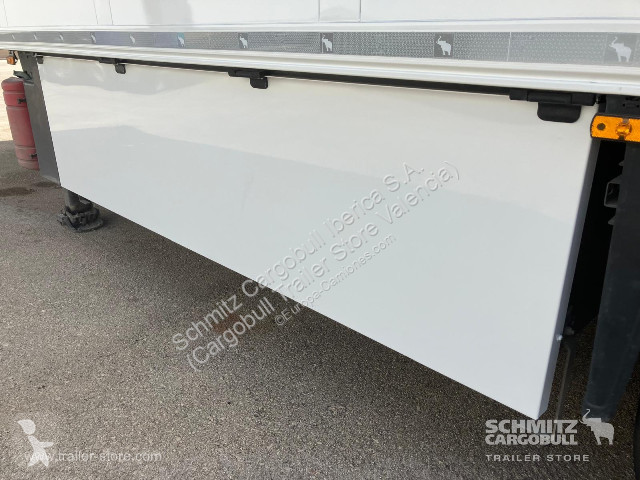Semitrailer Schmitz Cargobull Reefer Standard...