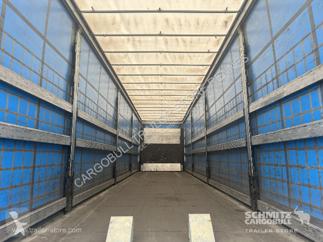 Semitrailer Schmitz Cargobull Semitrailer...