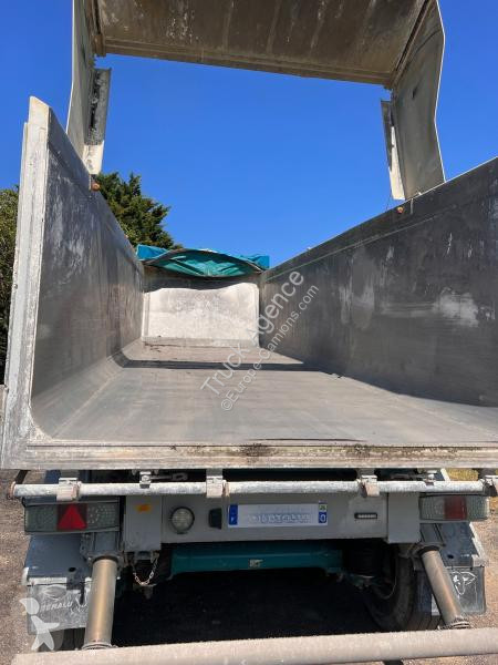 Semitrailer Benalu