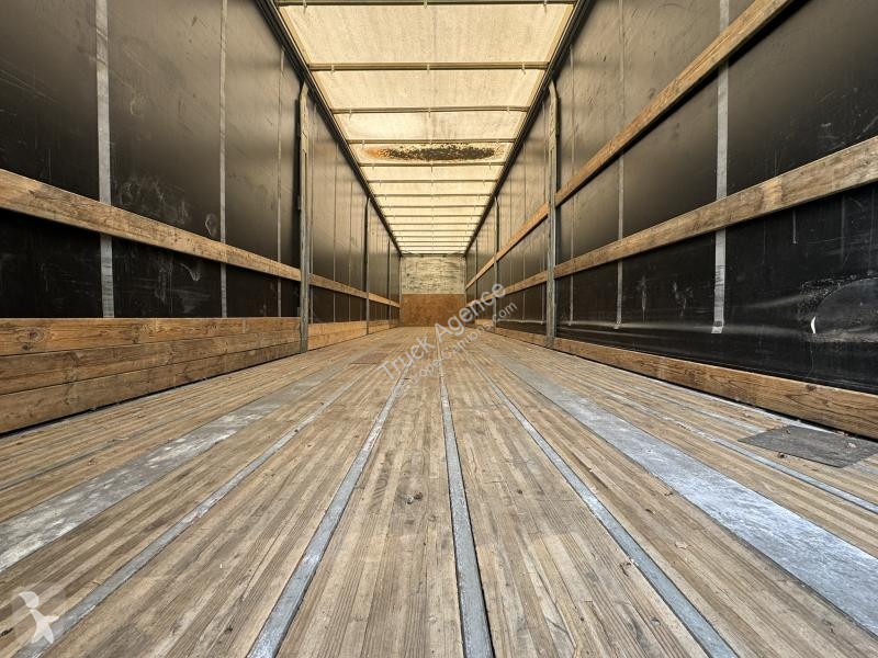 Semitrailer Samro  PLSC
