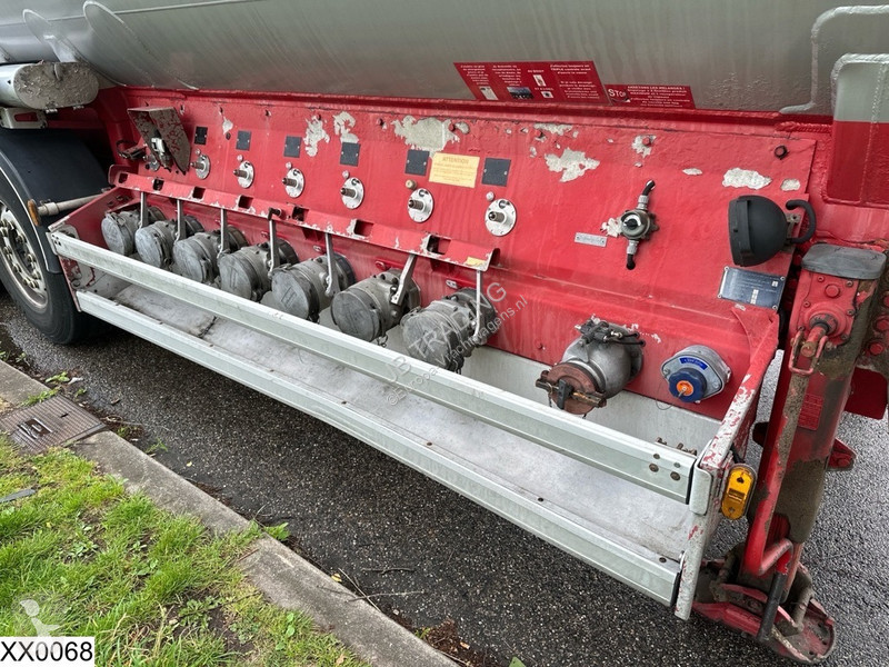 Semitrailer Trailor Fuel 40119 Liter, 7...