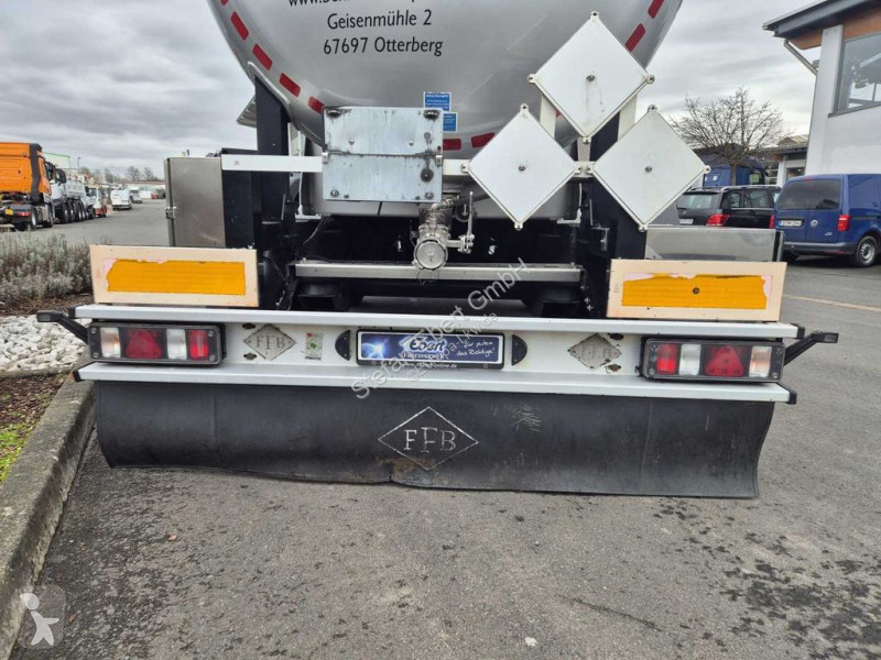 Semi reboque Feldbinder TSA 30.3 Gefahrgut ADR,...