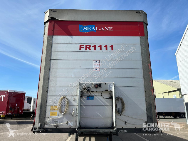 نصف مقطورة Schmitz Cargobull Curtainsider...